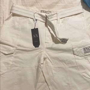 Armani Exchange Ivory Cargo Shorts
Size 34 waist Men’s 
Brand new with tags